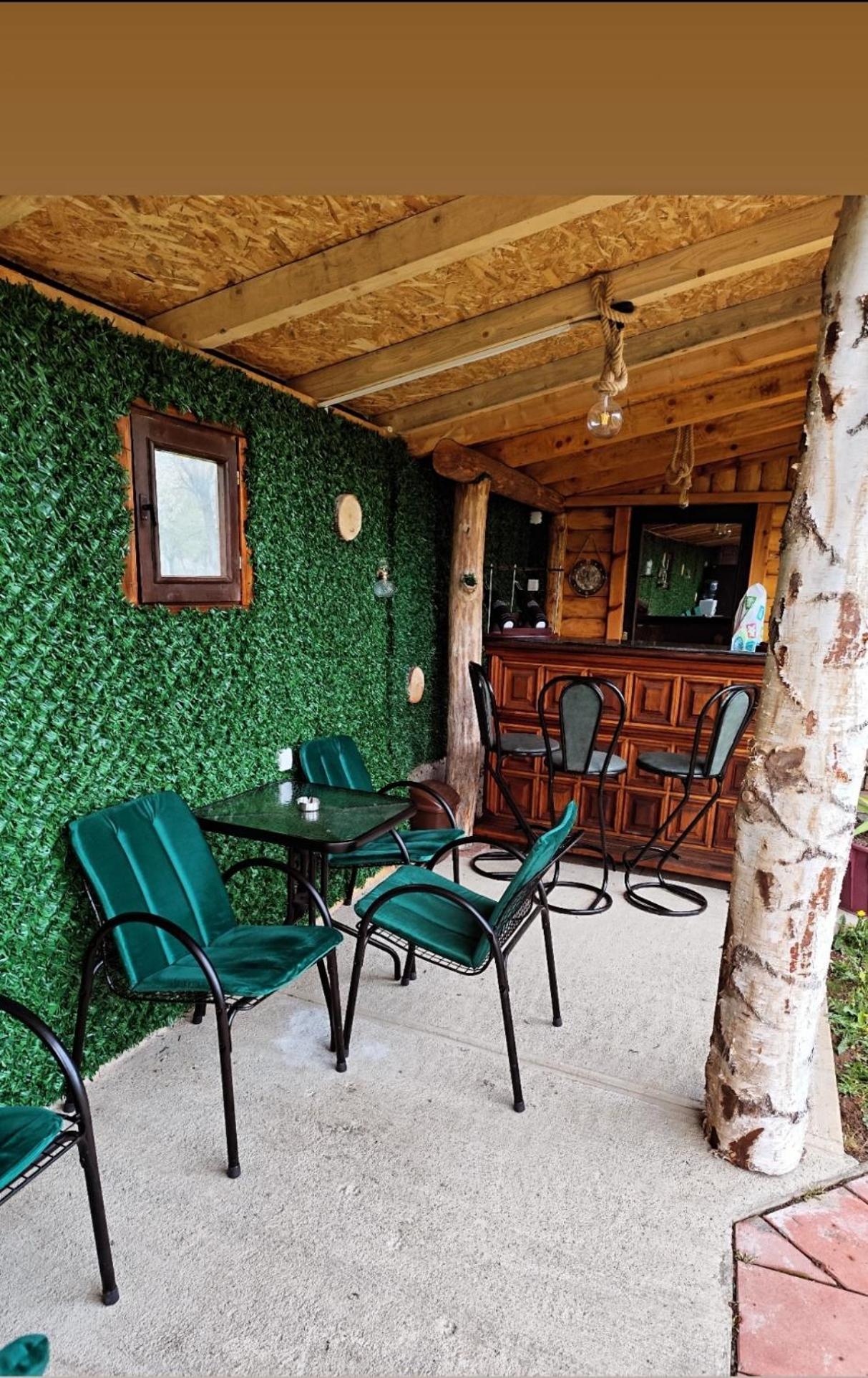 Holiday Bungalows With Pool 플라브 외부 사진